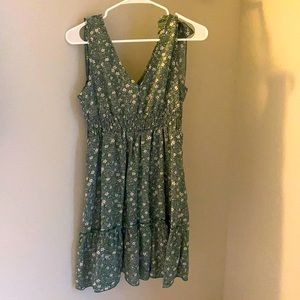 Shein dress. Size XS. Never been worn.